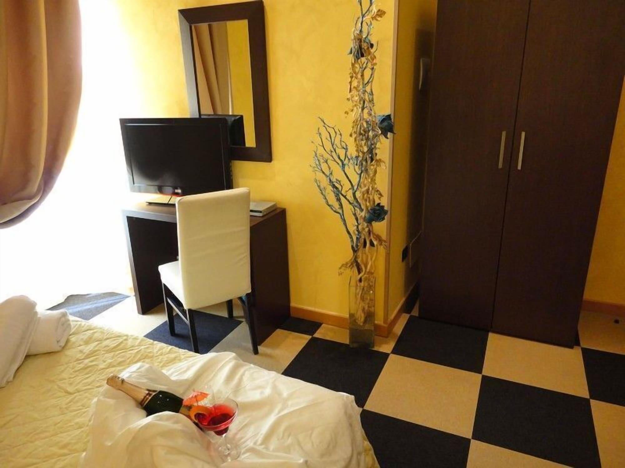 Memole Inn Санремо Экстерьер фото